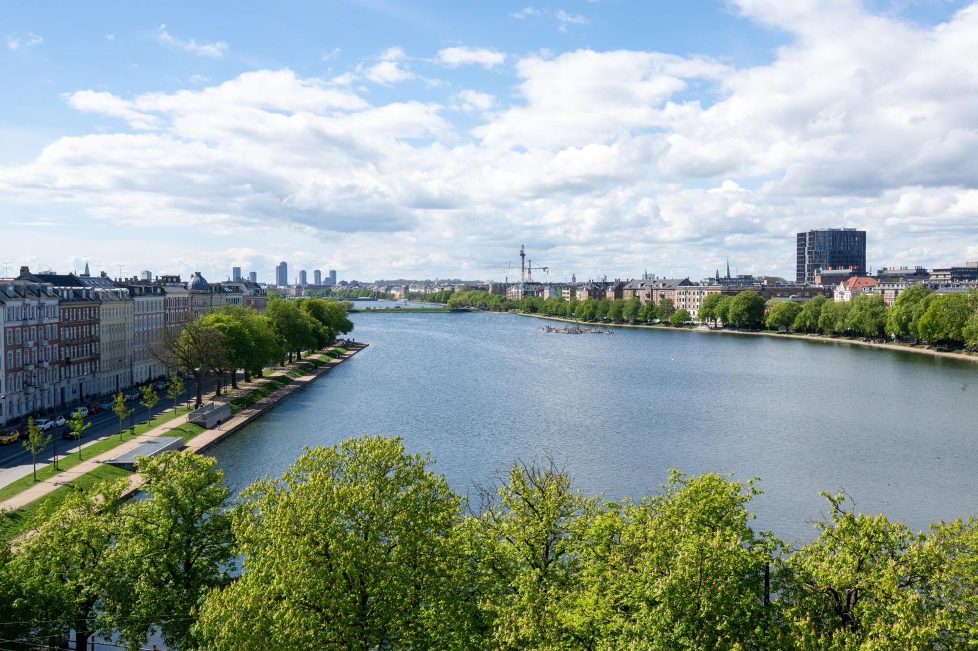 Bright 3Br Apartment With Balcony And Amazing Lake View Kopenhagen Buitenkant foto